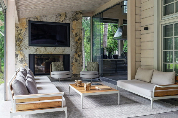 Уютный уголок на трассе